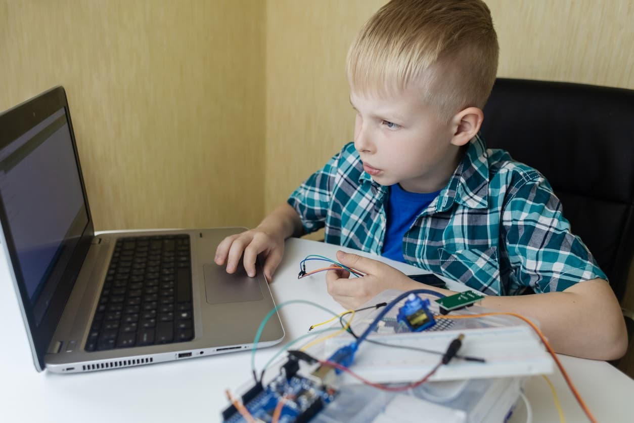 Robots Revolutionize Learning: Special Education Soars with Artificial Intelligence Companions