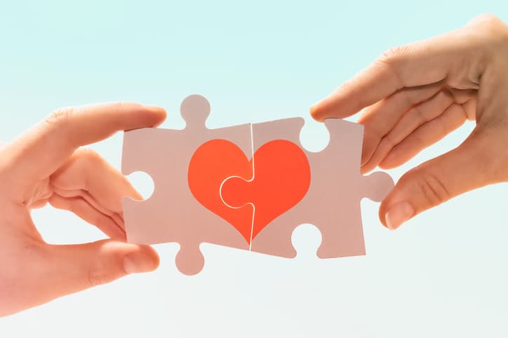 Becoming the Therapist I Once Needed: Reflections on Early Career Development, Humility, and Hope in Couples Therapy