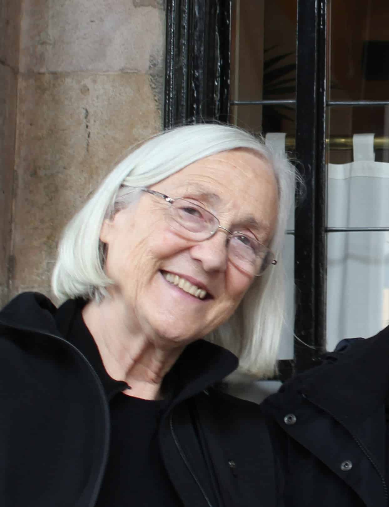 Psychotherapists Face-to-Face with Dr. Lorna Smith Benjamin